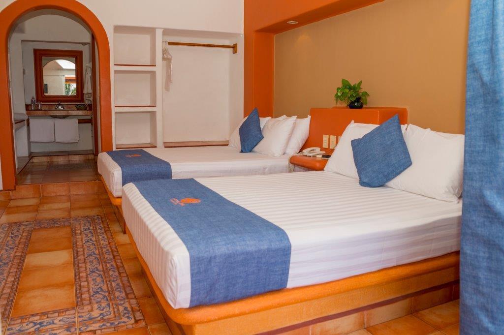 Hotel Villa Mexicana Zihuatanejo Exterior photo